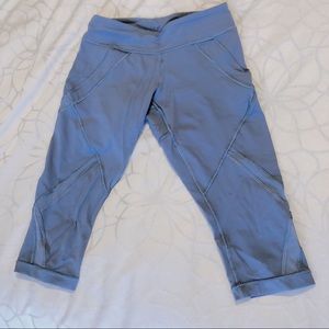 Lululemon Grey Geometric Seam Run Tights Crops